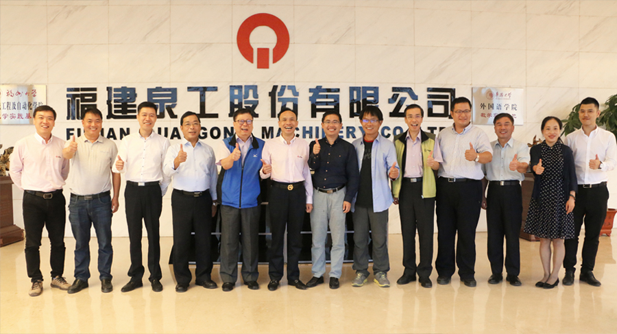 性能出眾！專(zhuān)家考察團(tuán)高度評(píng)價(jià)我司透水磚